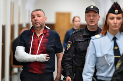 Один млн $ для чекистов в &laquo;Онегинъ&raquo;