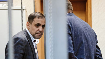 &laquo;Отца&raquo; ФСБ гонят к проституткам
