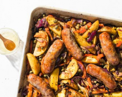 Flavorful One-Pan Supper: Roasted Italian Sausages with Potatoes and Peppers