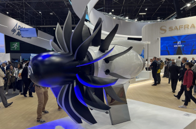 CFM работает над новым традиционным авиадвигателем наряду с заявленным открытым ротором. &laquo;Закрытый двигатель дает меньше шума&raquo; &mdash; авиаэксперт