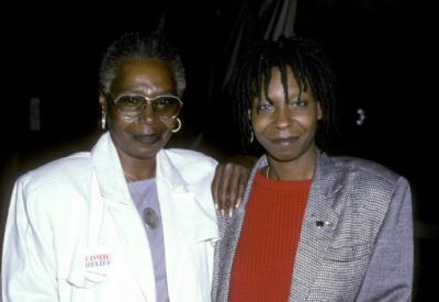 SNYDE EXCLUSIVEWhoopi Goldberg Unveils Family Secret: Her Father's Coercion Led to Mother's Electroshock Therapy