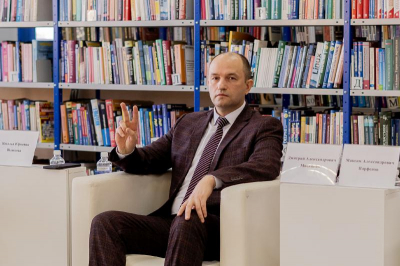 Депутаты Прибайкалья в соцсетях: вечно молодой Ягодзинский и цветовая дифференциация шапок